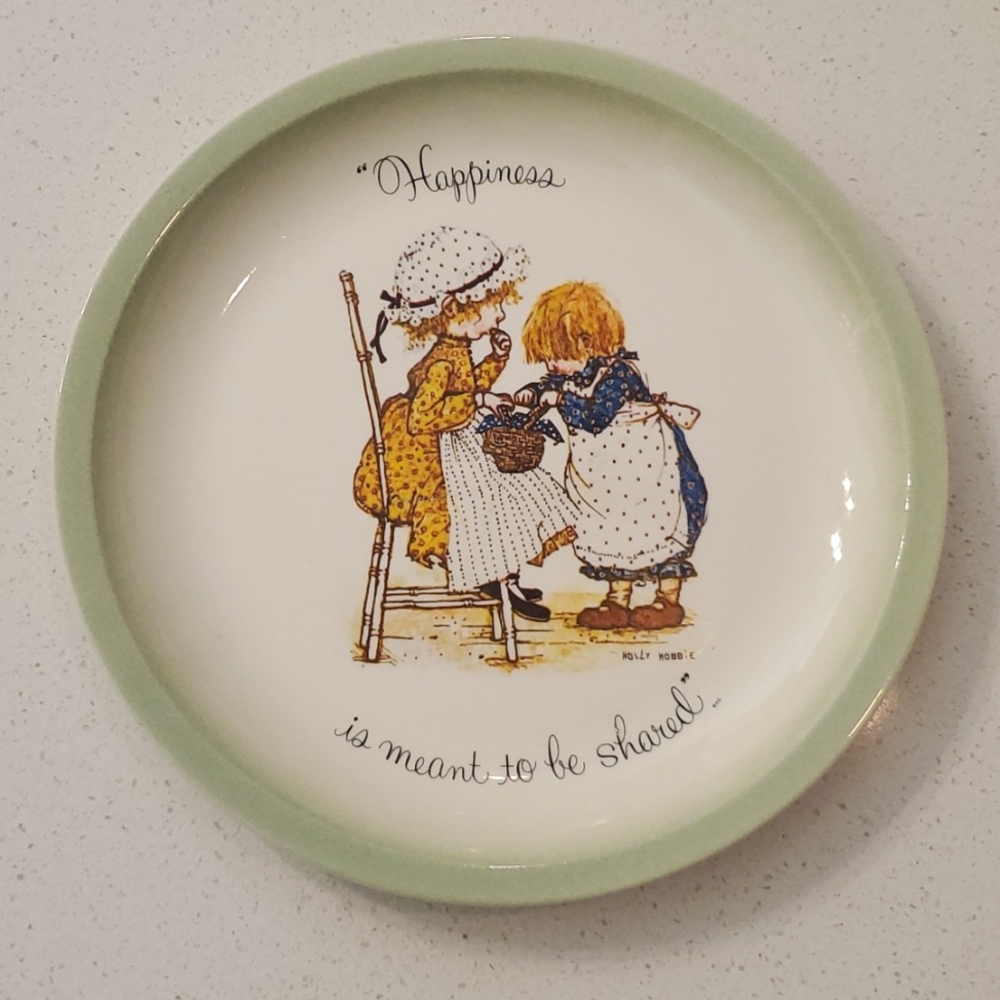 Holly Hobbie Collector’s Edition Genuine Porcelain Decorative Plate